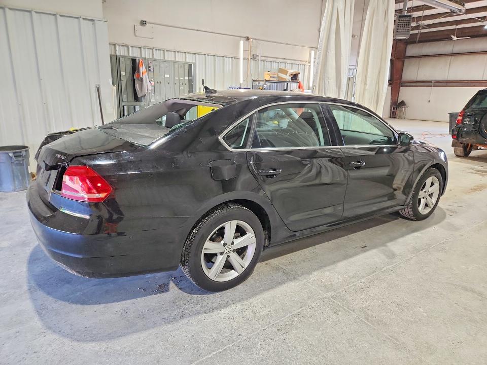 2014 Volkswagen Passat მანქანა იყიდება აუქციონზე, vin: 1VWBT7A31EC107269, აუქციონის ნომერი: 58046896