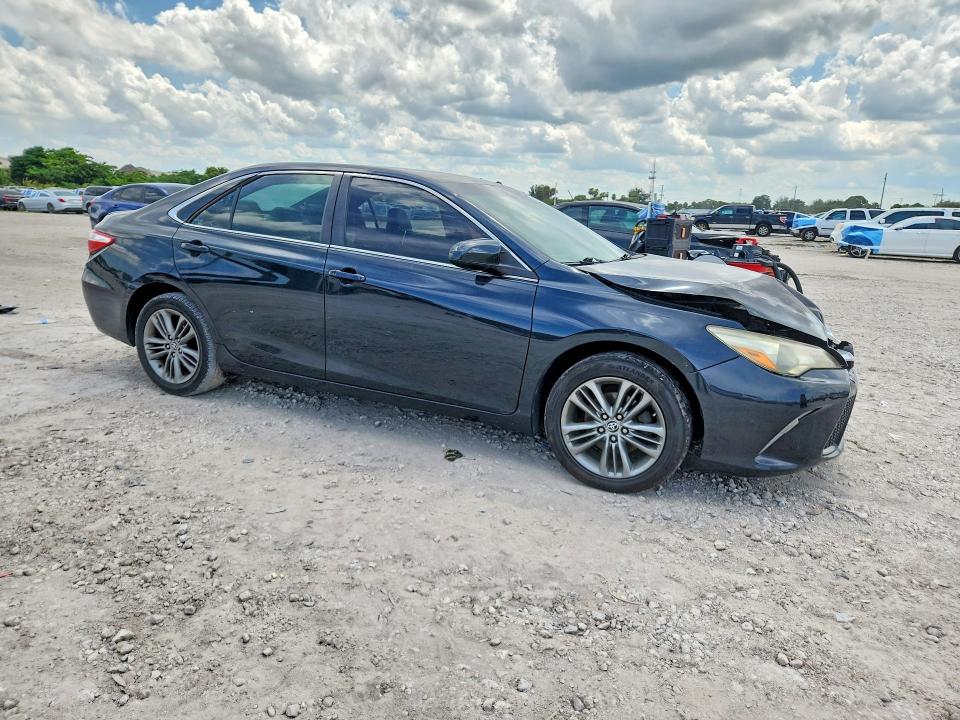 2015 Toyota Camry მანქანა იყიდება აუქციონზე, vin: 4T1BF1FK7FU494800, აუქციონის ნომერი: 85608755