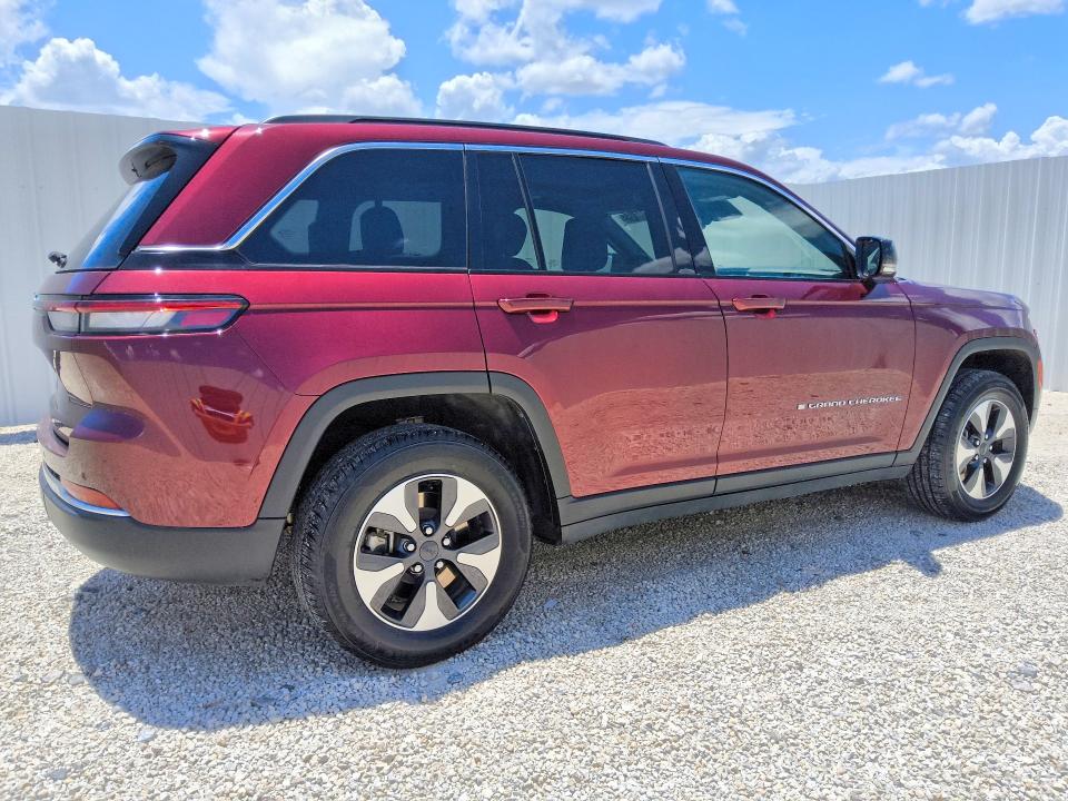 Продажа на аукционе авто 2024 Jeep Grand Cherokee, vin: 1C4RJYB61RC171677, номер лота: 56168016