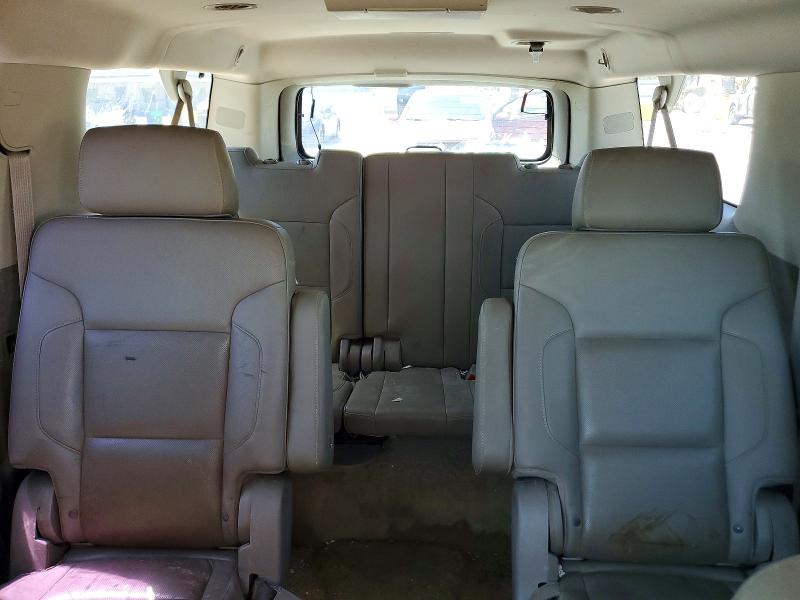 55854686 :رقم المزاد ، 1GNSKKKC8FR207589 vin ، 2015 Chevrolet Suburban مزاد بيع