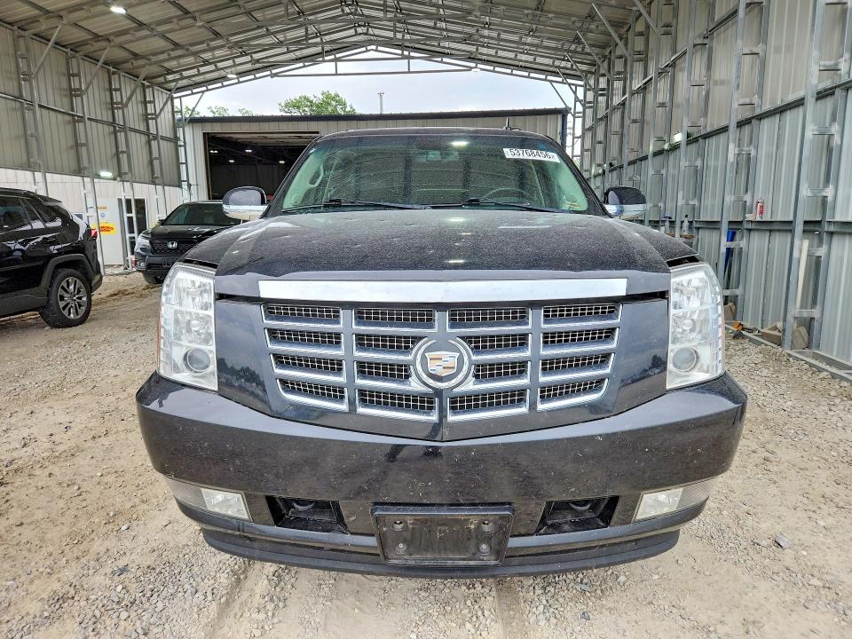 53768456 :رقم المزاد ، 1GYS4HEF1BR222855 vin ، 2011 Cadillac Escalade مزاد بيع