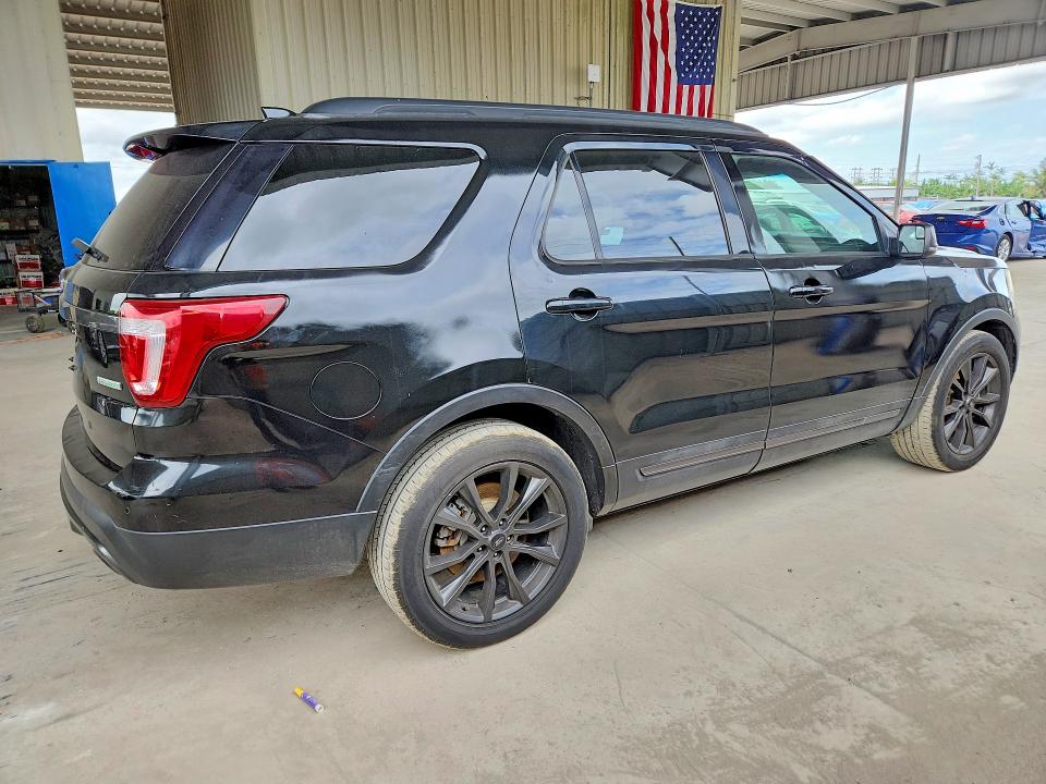 Продажа на аукционе авто 2017 Ford Explorer, vin: 1FM5K7DHXHGC91761, номер лота: 56840756