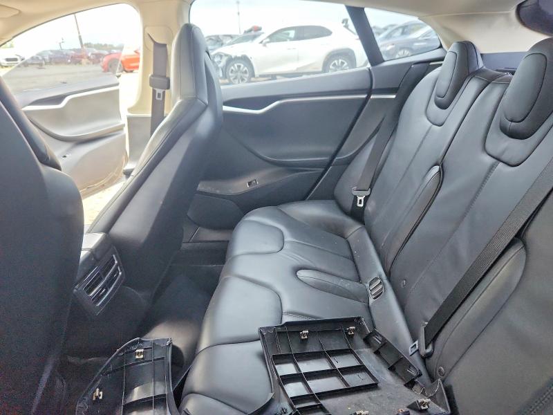 Продажа на аукционе авто 2013 Tesla Model S, vin: 5YJSA1CN9DFP06085, номер лота: 57174466