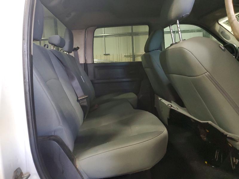 56512366 :رقم المزاد ، 3C6UR5HLXGG260499 vin ، 2016 Ram 2500 مزاد بيع