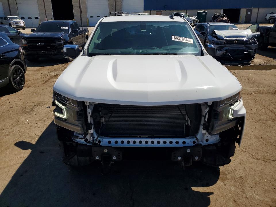 2021 Chevrolet Silverado მანქანა იყიდება აუქციონზე, vin: 1GCUYDED4MZ224208, აუქციონის ნომერი: 58370466
