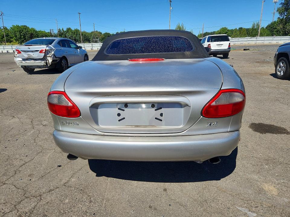 1999 Jaguar Xk8 მანქანა იყიდება აუქციონზე, vin: SAJGX2049XC041200, აუქციონის ნომერი: 55732346