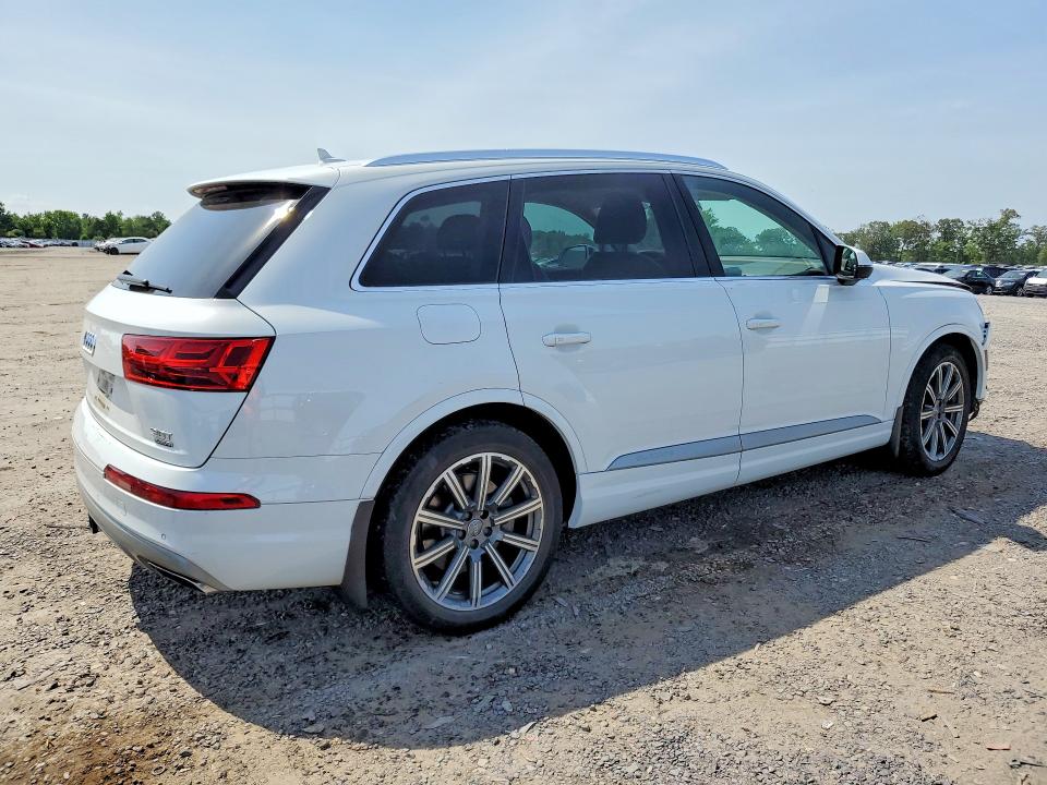 Aukcja sprzedaży 2017 Audi Q7, vin: WA1VAAF70HD005615, numer aukcji: 59018416