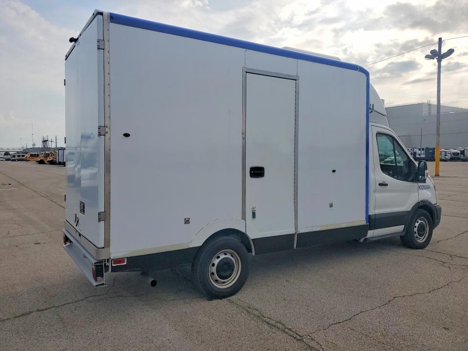 55889986 :رقم المزاد ، 1FDBW5Z80LKB07468 vin ، 2020 Ford Transit مزاد بيع