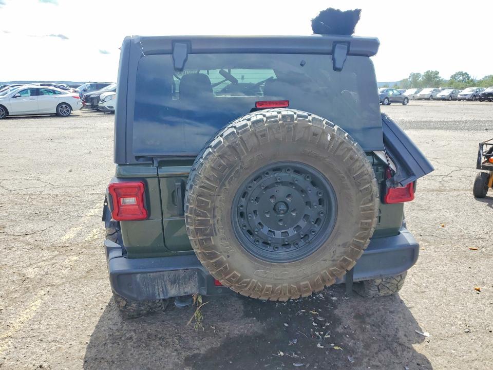 57703586 :رقم المزاد ، 1C4HJXDG2MW612851 vin ، 2021 Jeep Wrangler Unlimited مزاد بيع