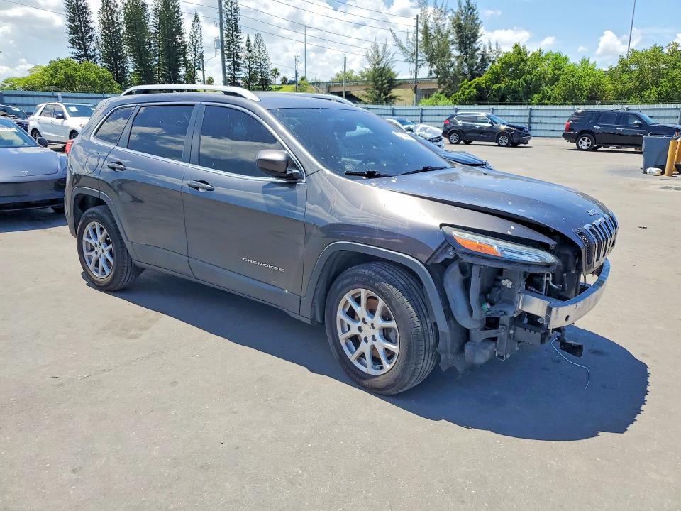 2016 Jeep Cherokee მანქანა იყიდება აუქციონზე, vin: 1C4PJMCS7GW253548, აუქციონის ნომერი: 57744496