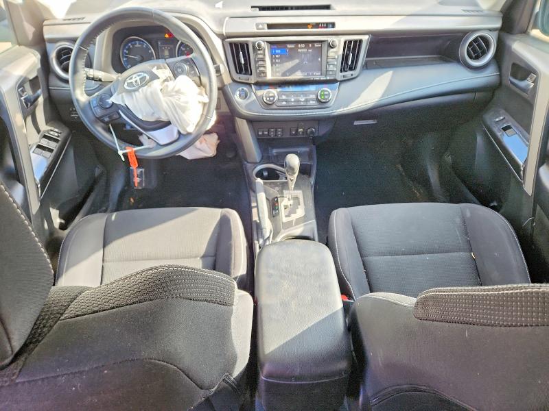 Продаж на аукціоні авто 2018 Toyota Rav4, vin: 2T3RFREV4JW823879, номер лоту: 57300106