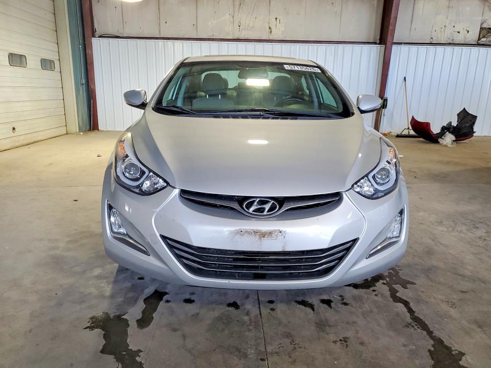 57135826 :رقم المزاد ، KMHDH4AH0FU238269 vin ، 2015 Hyundai Elantra مزاد بيع