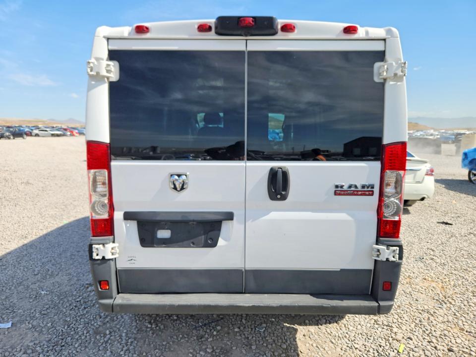 Продажа на аукционе авто 2018 Ram Promaster 1500, vin: 3C6TRVAG3JE103361, номер лота: 55814146