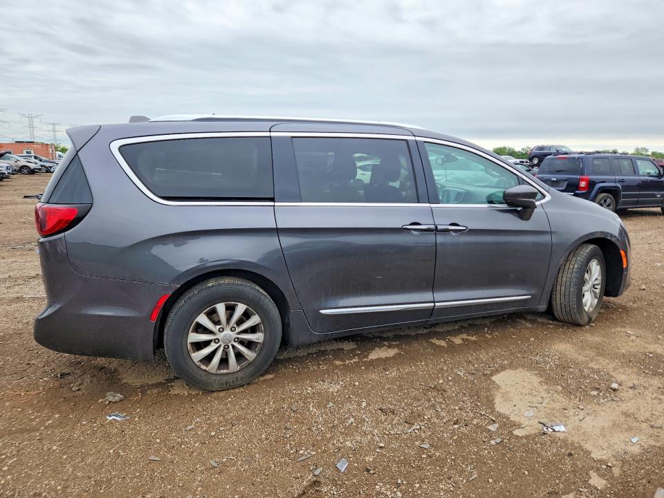 55122056 :رقم المزاد ، 2C4RC1EG1JR257329 vin ، 2018 Chrysler Pacifica مزاد بيع
