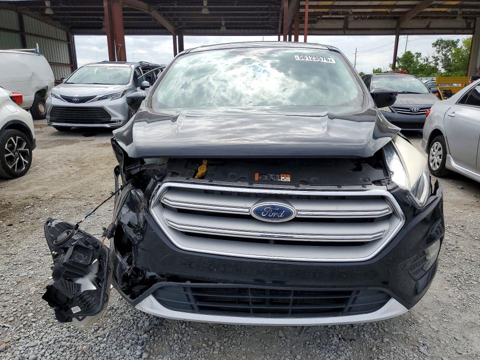Продажа на аукционе авто 2019 Ford Escape, vin: 1FMCU9GD4KUC44160, номер лота: 56123576