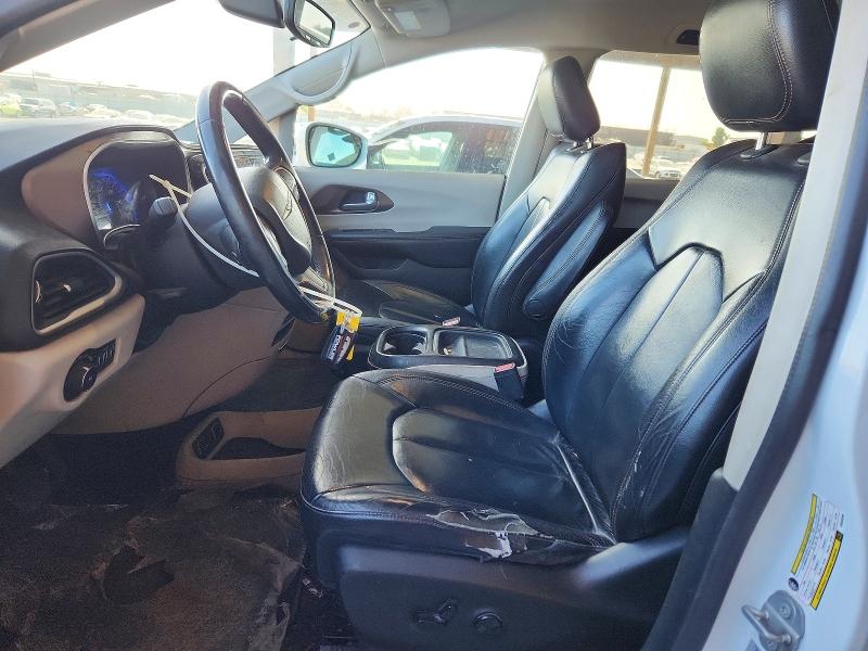 58736256 :رقم المزاد ، 2C4RC1BG1HR535399 vin ، 2017 Chrysler Pacifica مزاد بيع