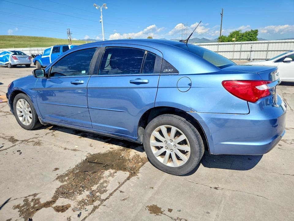 Продаж на аукціоні авто 2011 Chrysler 200, vin: 1C3BC1FG7BN538506, номер лоту: 55617246