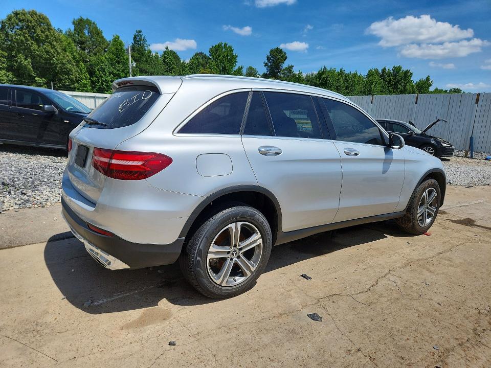 2017 Mercedes-benz Glc მანქანა იყიდება აუქციონზე, vin: WDC0G4JB1HV009513, აუქციონის ნომერი: 56359476