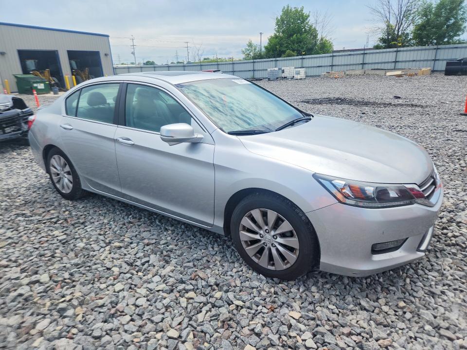 2014 Honda Accord მანქანა იყიდება აუქციონზე, vin: 1HGCR2F78EA185310, აუქციონის ნომერი: 76296175