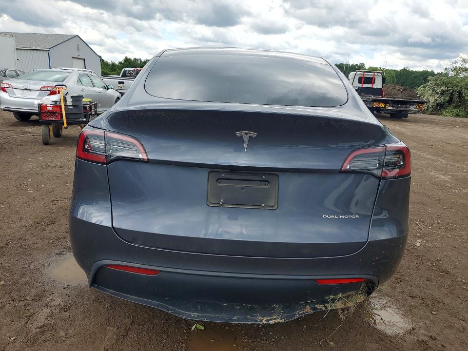 Продаж на аукціоні авто 2023 Tesla Model Y, vin: 7SAYGDEEXPF668476, номер лоту: 58179126
