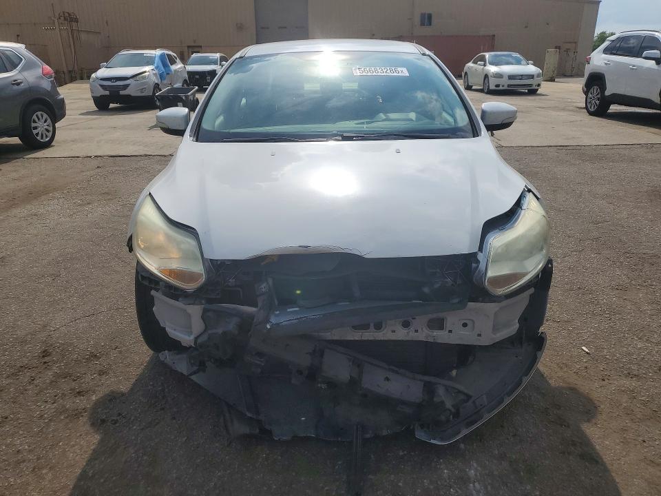 2014 Ford Focus მანქანა იყიდება აუქციონზე, vin: 1FADP3F27EL376309, აუქციონის ნომერი: 56683286