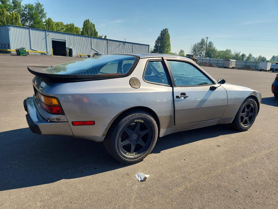 57519376 :رقم المزاد ، WP0AA0940FN453165 vin ، 1985 Porsche 944 مزاد بيع