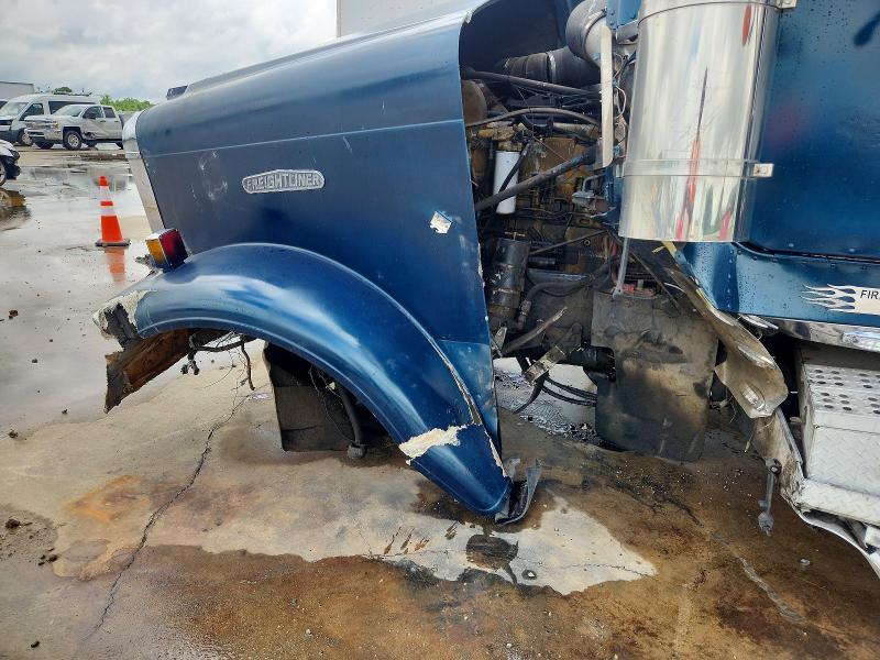 Продажа на аукционе авто 1992 Freightliner Conventional, vin: 2FUPDXYB2NV480797, номер лота: 56752496