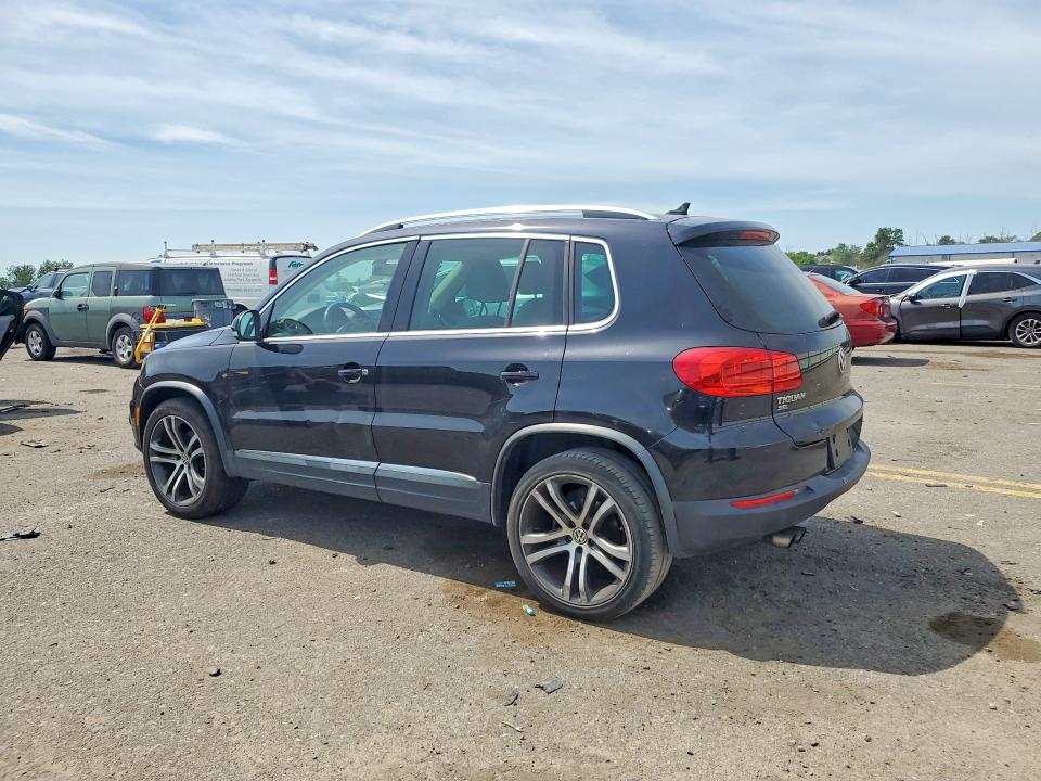 Aukcja sprzedaży 2017 Volkswagen Tiguan, vin: WVGWV7AX5HK021177, numer aukcji: 55818936