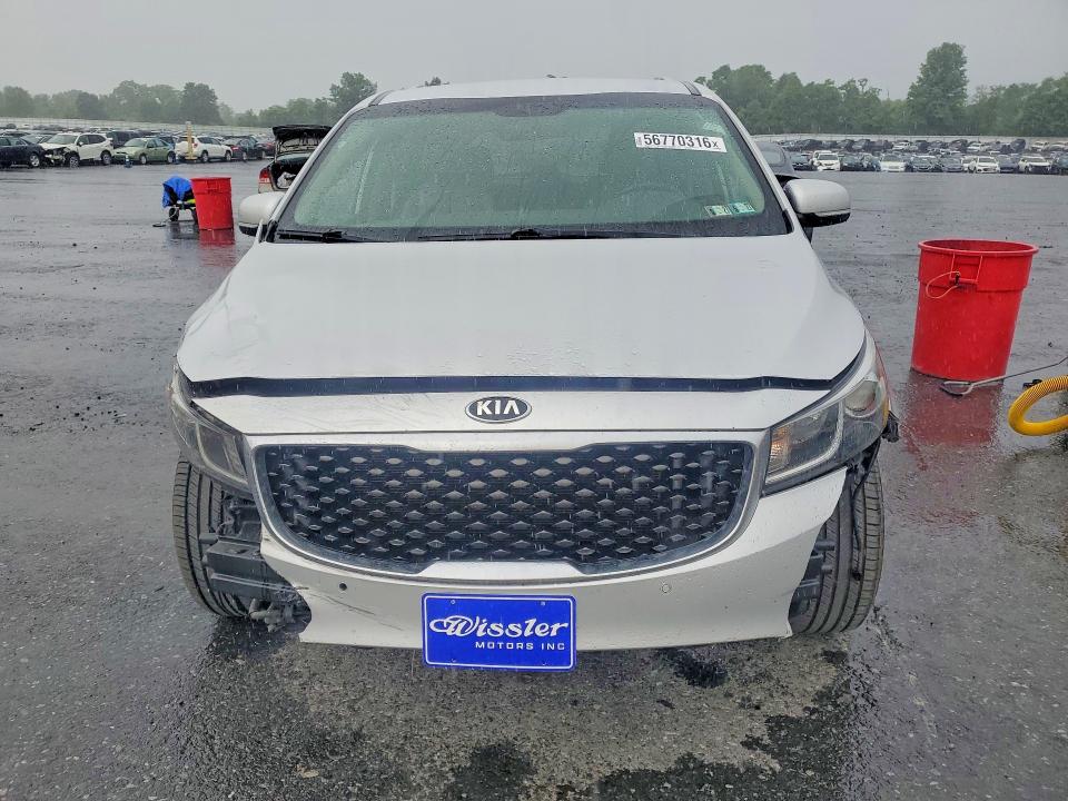 2017 Kia Sedona მანქანა იყიდება აუქციონზე, vin: KNDMB5C16H6310370, აუქციონის ნომერი: 56770316