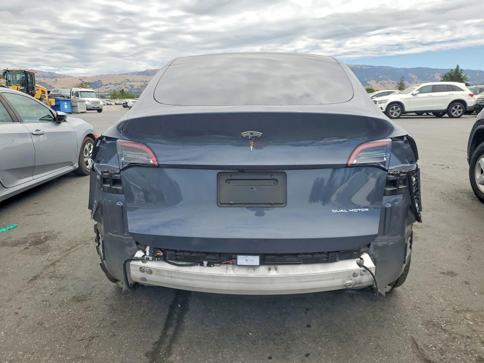 Продажа на аукционе авто 2022 Tesla Model Y, vin: 7SAYGDEE3NF537127, номер лота: 58752506