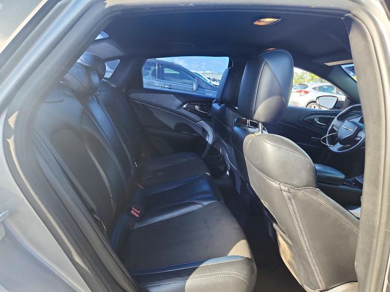 Продаж на аукціоні авто 2015 Chrysler 200, vin: 1C3CCCBB1FN719665, номер лоту: 56943596