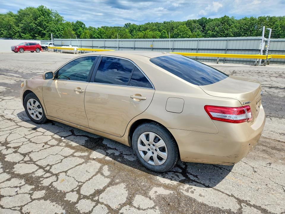 2010 Toyota Camry მანქანა იყიდება აუქციონზე, vin: 4T4BF3EK9AR015093, აუქციონის ნომერი: 56411956