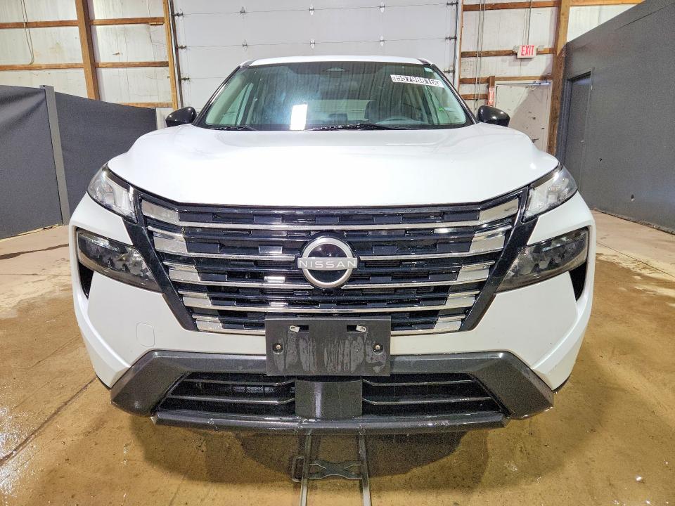 55798816 :رقم المزاد ، 5N1BT3AB2RC744837 vin ، 2024 Nissan Rogue مزاد بيع