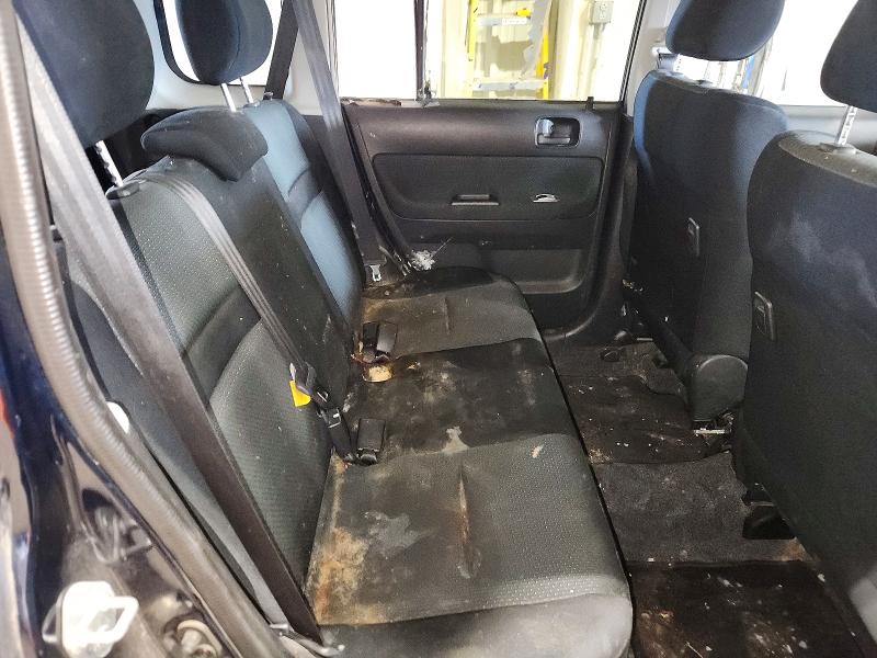 55842586 :رقم المزاد ، JTLKT324964065632 vin ، 2006 Toyota Scion مزاد بيع