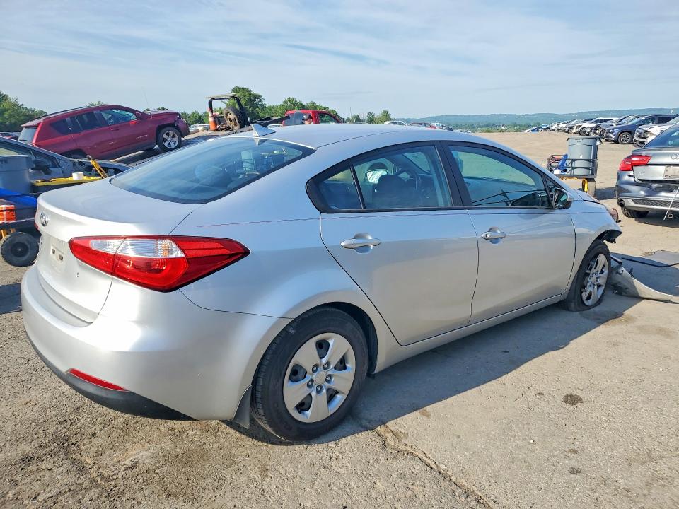 Продажа на аукционе авто 2014 Kia Forte, vin: KNAFK4A64E5207304, номер лота: 58079206