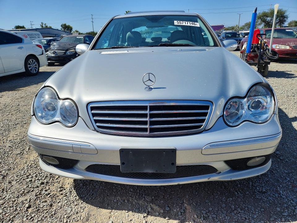 Продажа на аукционе авто 2007 Mercedes-benz C, vin: WDBRF52HX7A937124, номер лота: 55717146