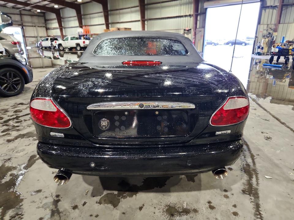 2004 Jaguar Xk8 მანქანა იყიდება აუქციონზე, vin: SAJDA42C142A37702, აუქციონის ნომერი: 59628736