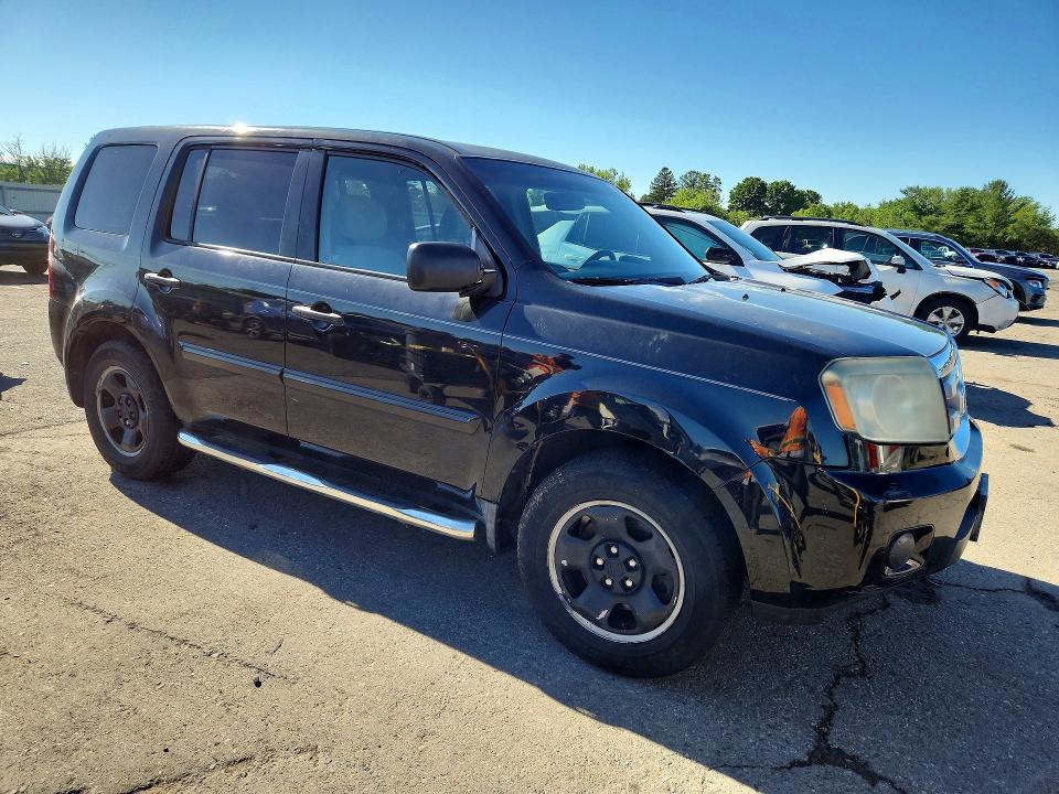 58588086 :رقم المزاد ، 5FNYF4H20BB014435 vin ، 2011 Honda Pilot مزاد بيع