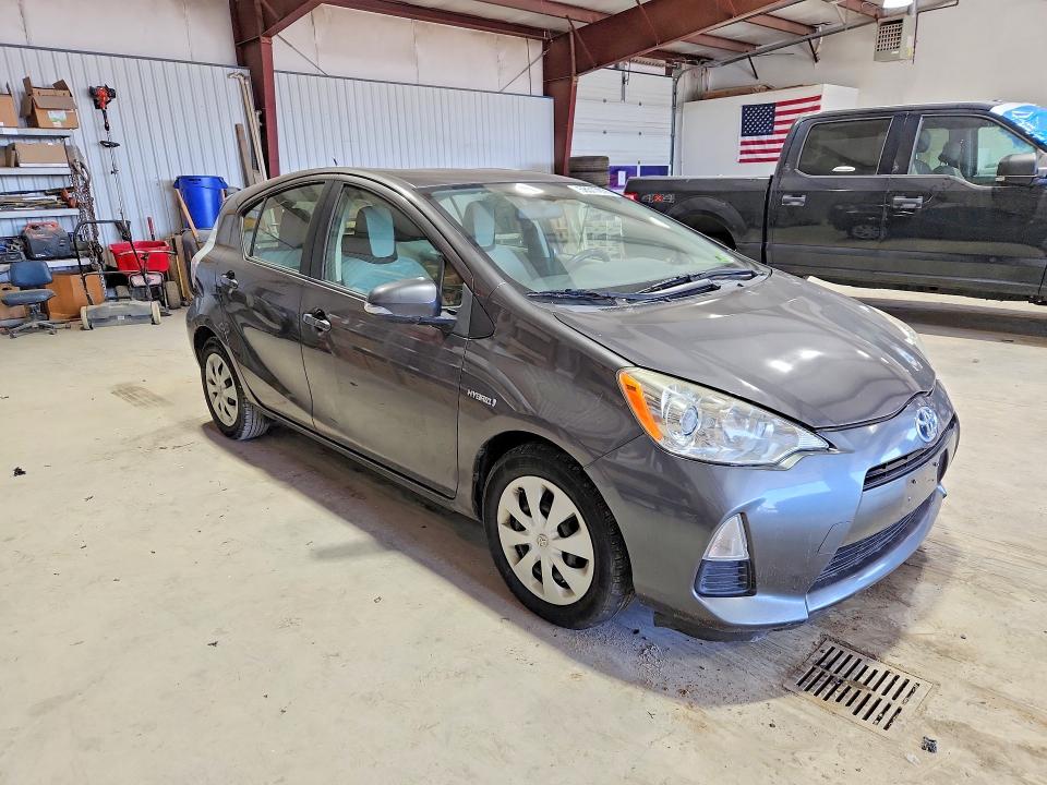 2014 Toyota Prius C მანქანა იყიდება აუქციონზე, vin: JTDKDTB30E1067916, აუქციონის ნომერი: 58517876