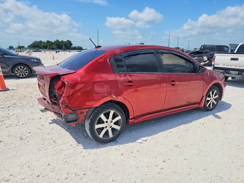 58894806 :رقم المزاد ، 3N1AB6AP7BL702984 vin ، 2011 Nissan Sentra مزاد بيع