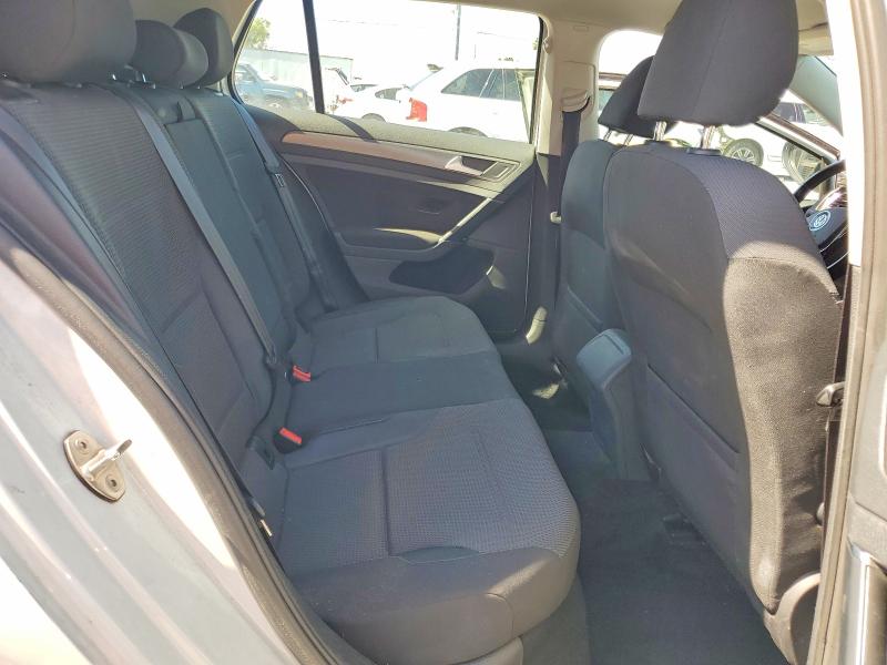 Auction sale of the 2018 Volkswagen Golf, vin: 3VWG17AU5JM253557, lot number: 58124656