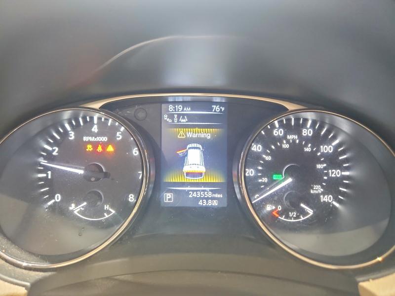 58724786 :رقم المزاد ، 5N1AT2MV3FC828043 vin ، 2015 Nissan Rogue مزاد بيع