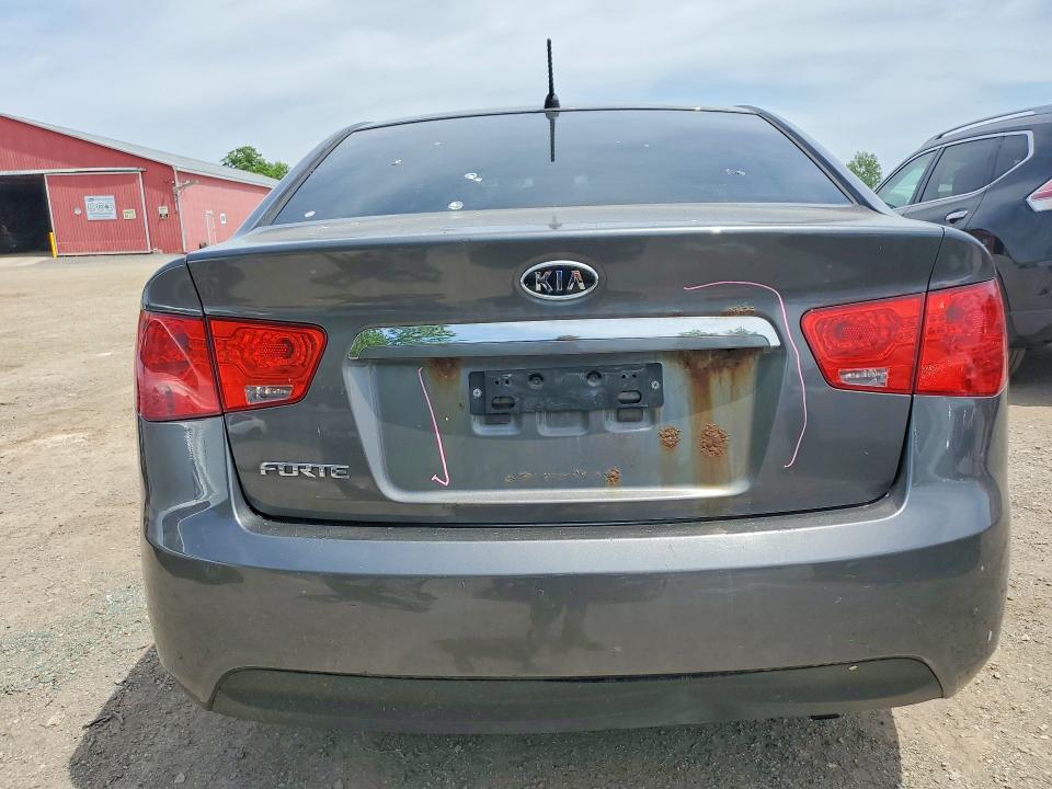 55954556 :رقم المزاد ، KNAFU4A23D5724664 vin ، 2013 Kia Forte مزاد بيع