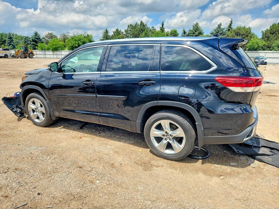 2018 Toyota Highlander მანქანა იყიდება აუქციონზე, vin: 5TDDZRFH8JS819393, აუქციონის ნომერი: 56493286
