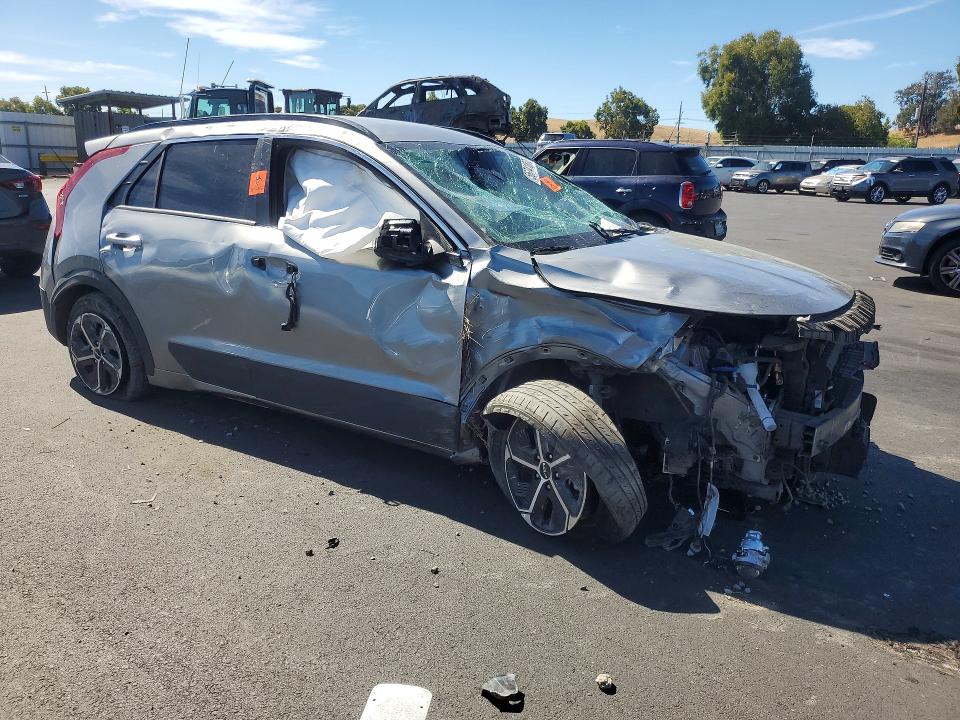 56741876 :رقم المزاد ، KNDCR3LE5P5084244 vin ، 2023 Kia Niro مزاد بيع