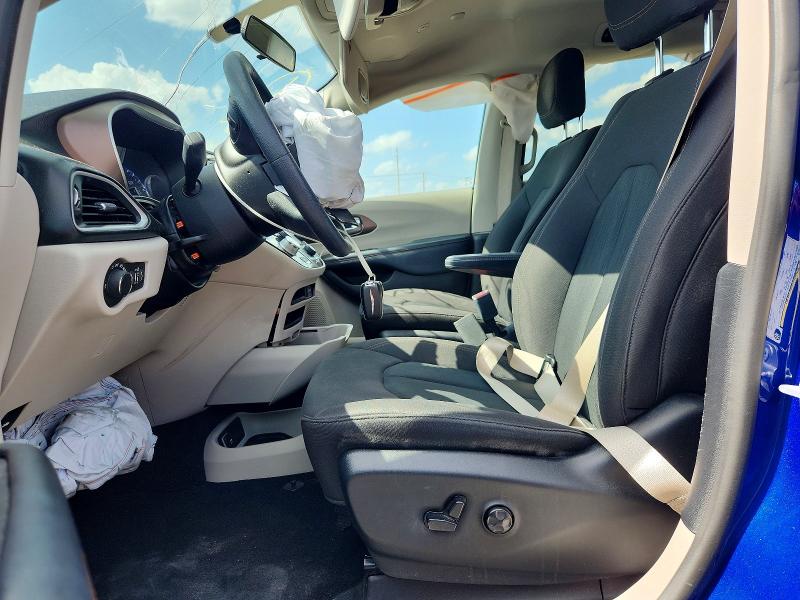 Продаж на аукціоні авто 2019 Chrysler Pacifica, vin: 2C4RC1CG8KR721012, номер лоту: 58001986
