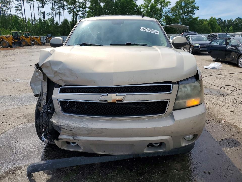 57383036 :رقم المزاد ، 1GNSCBE00BR105440 vin ، 2011 Chevrolet Tahoe مزاد بيع