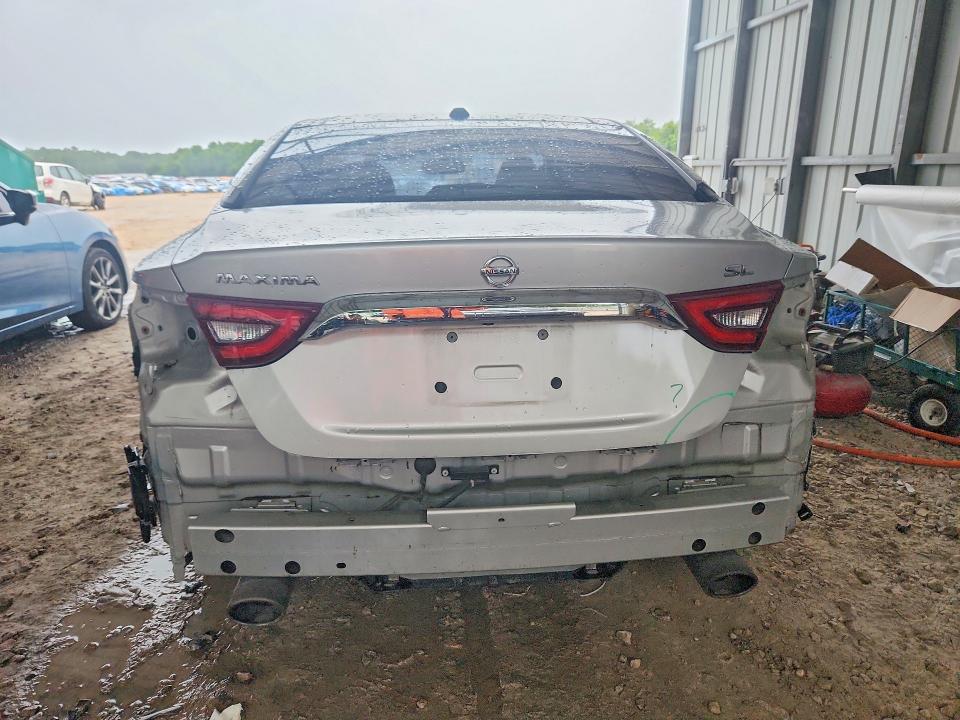 57333496 :رقم المزاد ، 1N4AA6AP9JC384561 vin ، 2018 Nissan Maxima مزاد بيع