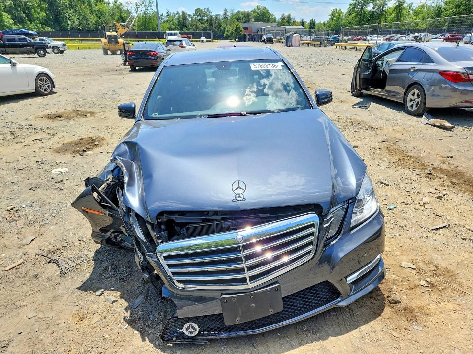 57633136 :رقم المزاد ، WDDHF8JB9DA710617 vin ، 2013 Mercedes-benz E مزاد بيع