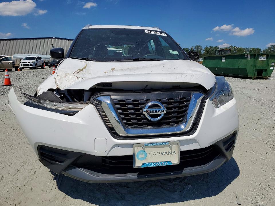 Продажа на аукционе авто 2019 Nissan Kicks, vin: 3N1CP5CU6KL518627, номер лота: 57859476